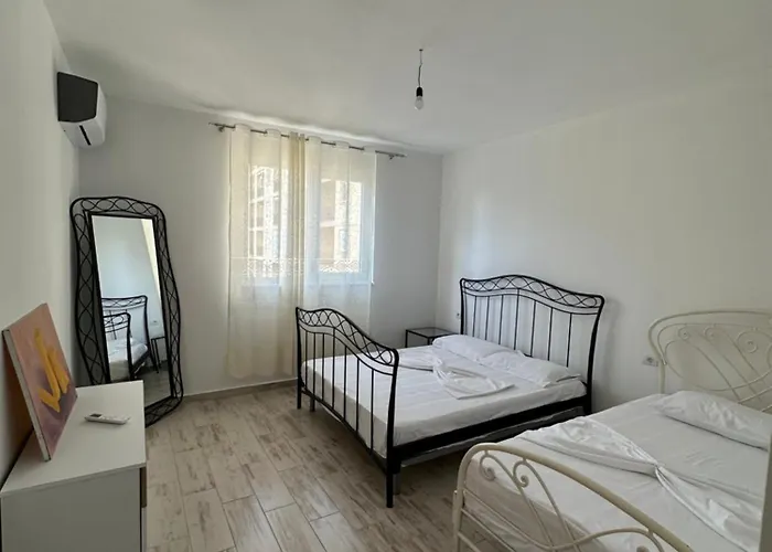 Casa Del Mar Apartment *